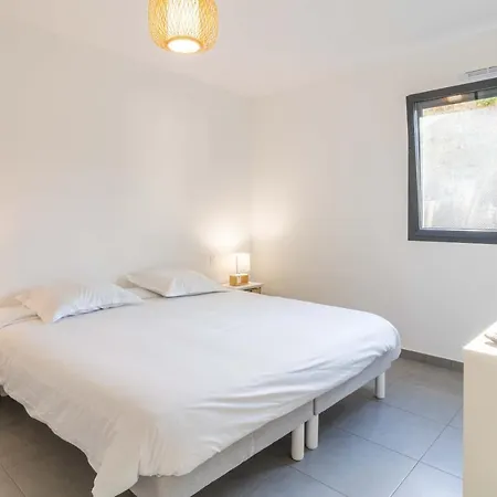 Fronte Di Mare - Deux Pièces En Bord De Appartement *