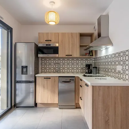 Apartament Fronte Di Mare - Deux Pieces En Bord De Propriano (Corsica)